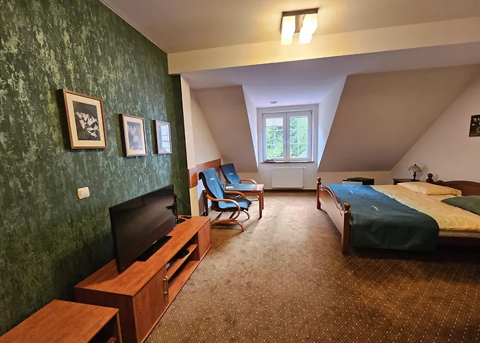 Pensjonat Lesny Dworek Spa & Garden Uzdrowisko Wsrod Natury